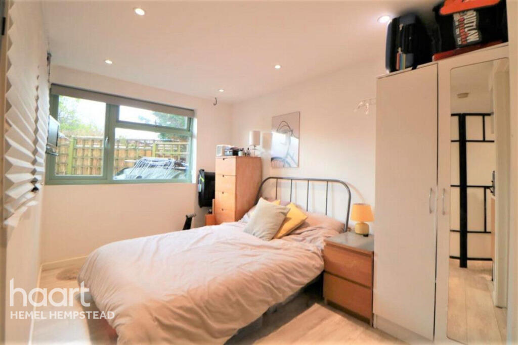 Main image of property: Kennel Cottages, Hemel hempstead