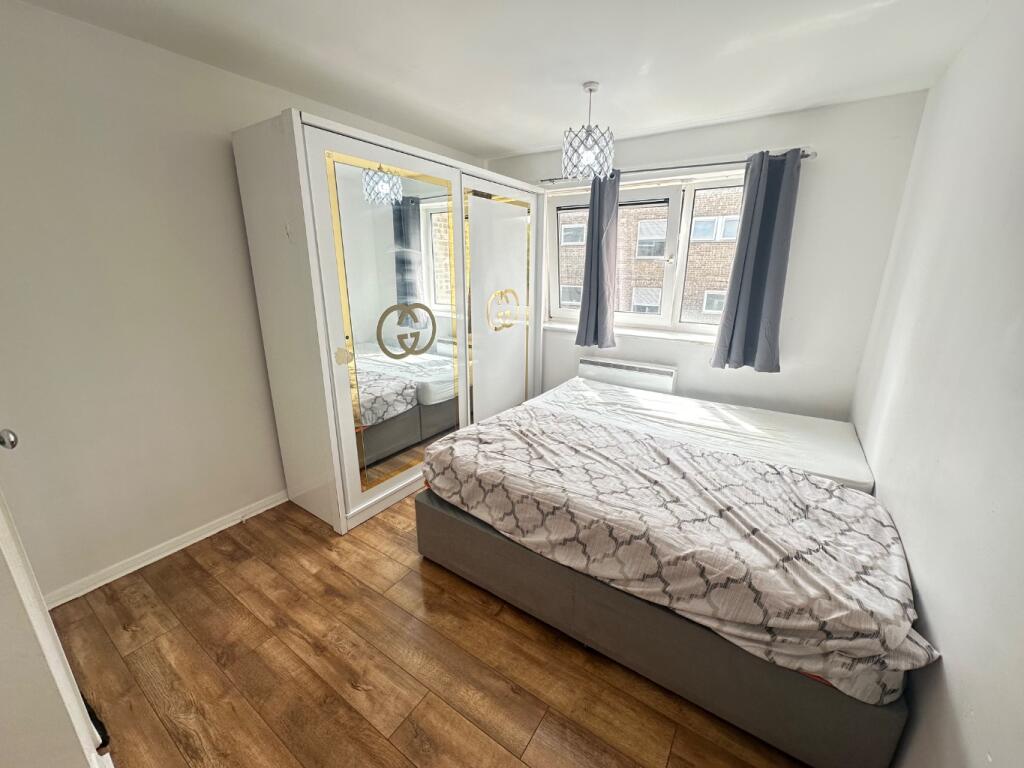 Apartment in Luton - View 4