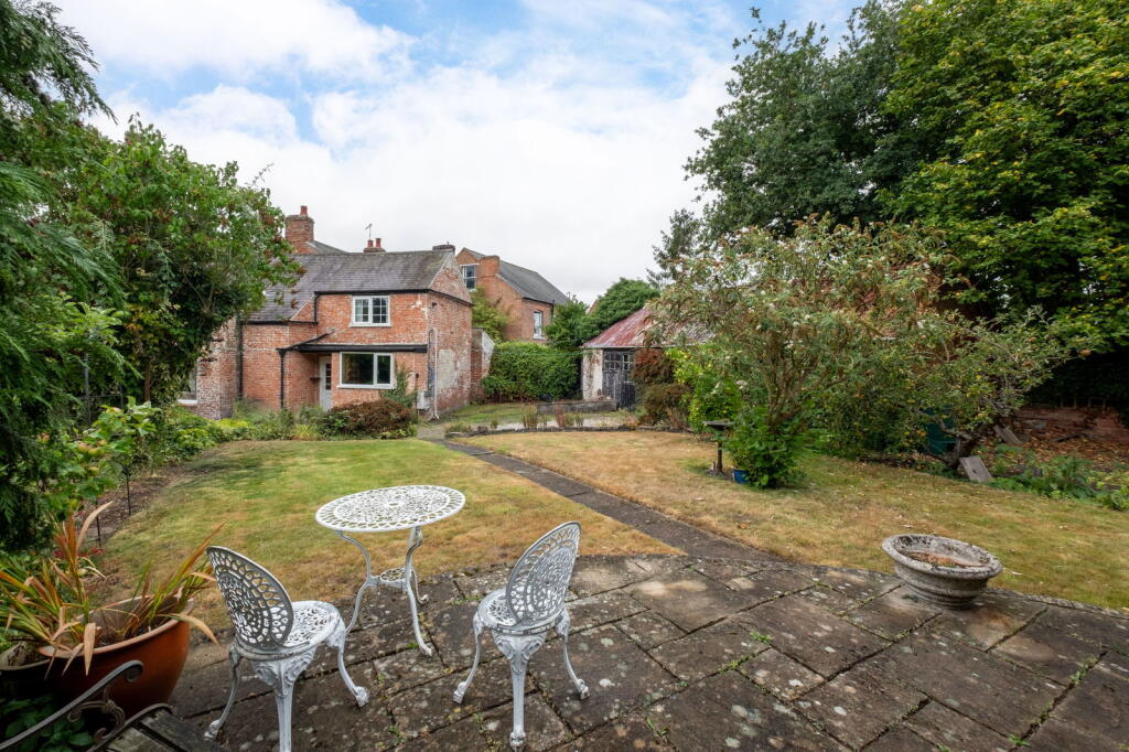 Main Street, Sutton Bonington photo 2