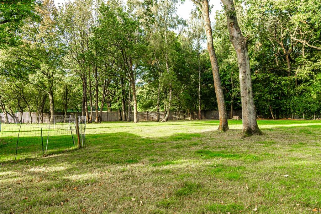 Additional image 19 of Pottersheath Road, Welwyn, Hertfordshire