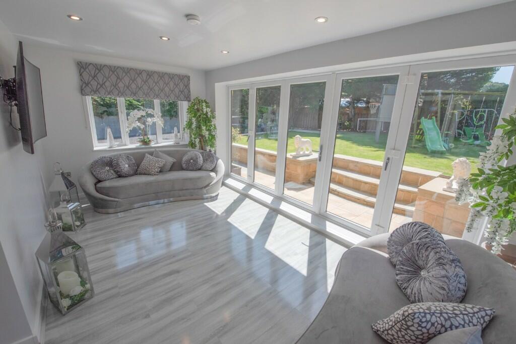Applegarth, Beech Hill Road, Carleton BD23 3EN photo 4