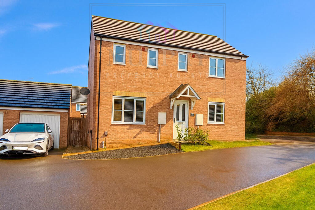 Main image of property: Friarwood Avenue, Pontefract, West Yorkshire