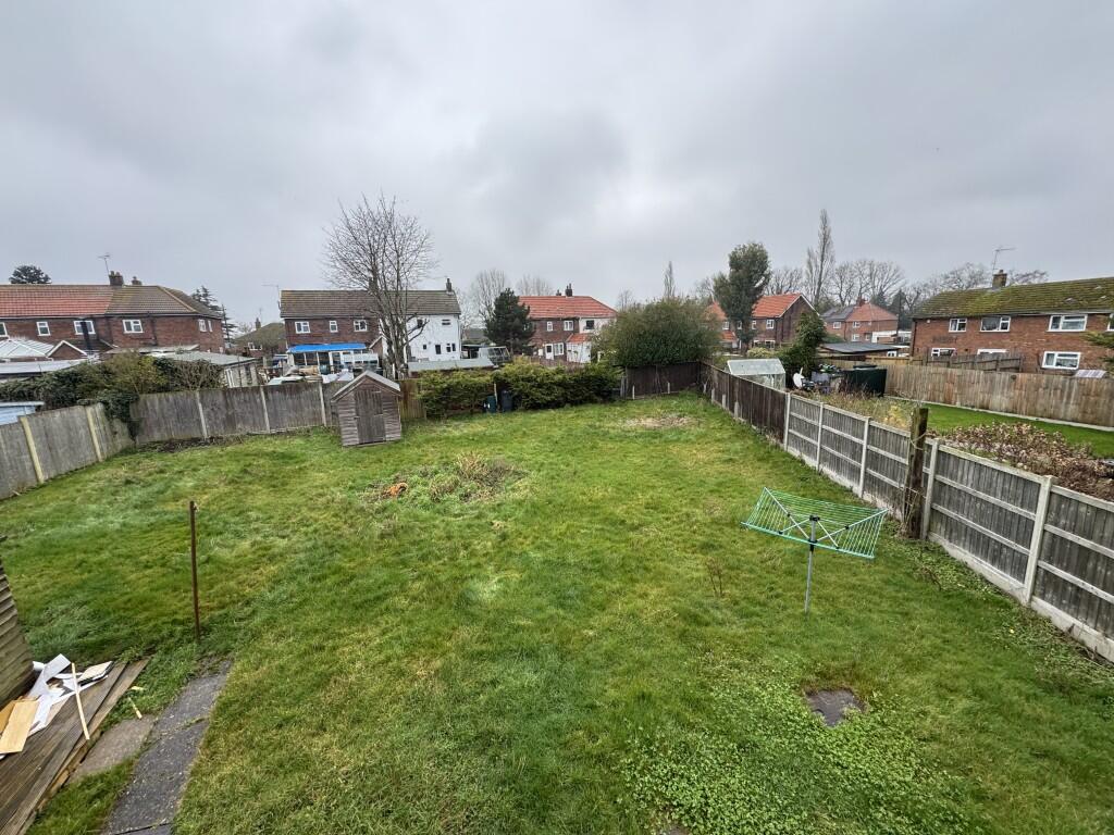 12 Hall Close, Southery, Downham Market, Norfolk PE38 0NN photo 2
