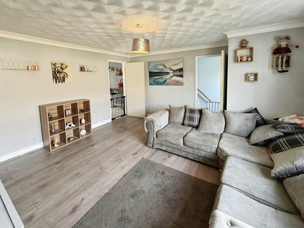 Heol Awstin, Ravenhill, Swansea, SA5 5EG photo 4