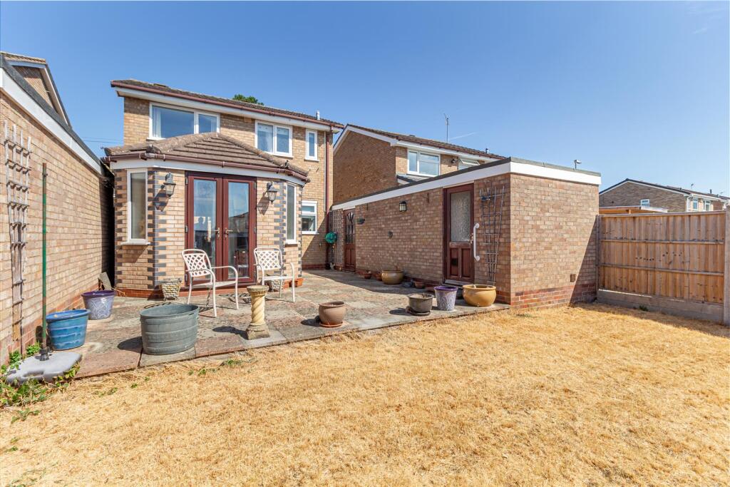 House in Worcester, Worcestershire - View 4