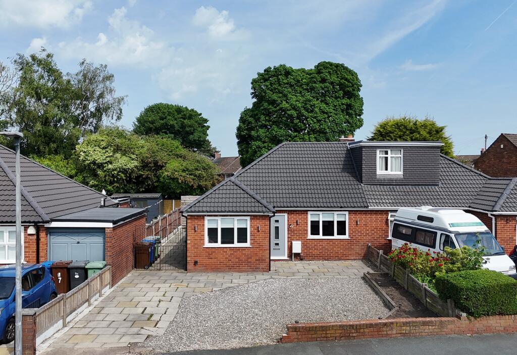 Main image of property: Wordsworth Avenue, Billinge, Wigan, WN5 7EP