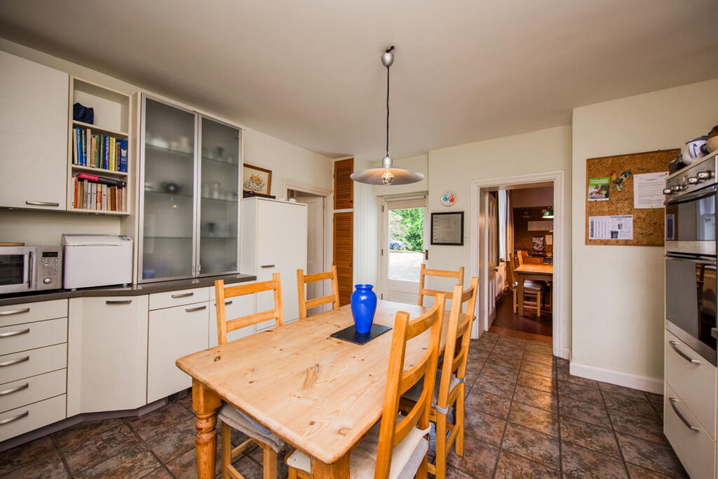 House in Tonbridge - View 5