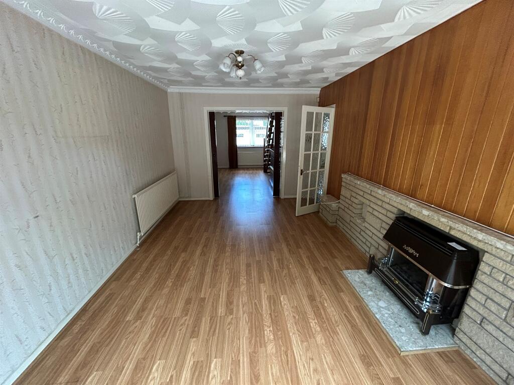 House in Baglan, Neath Port Talbot - View 3
