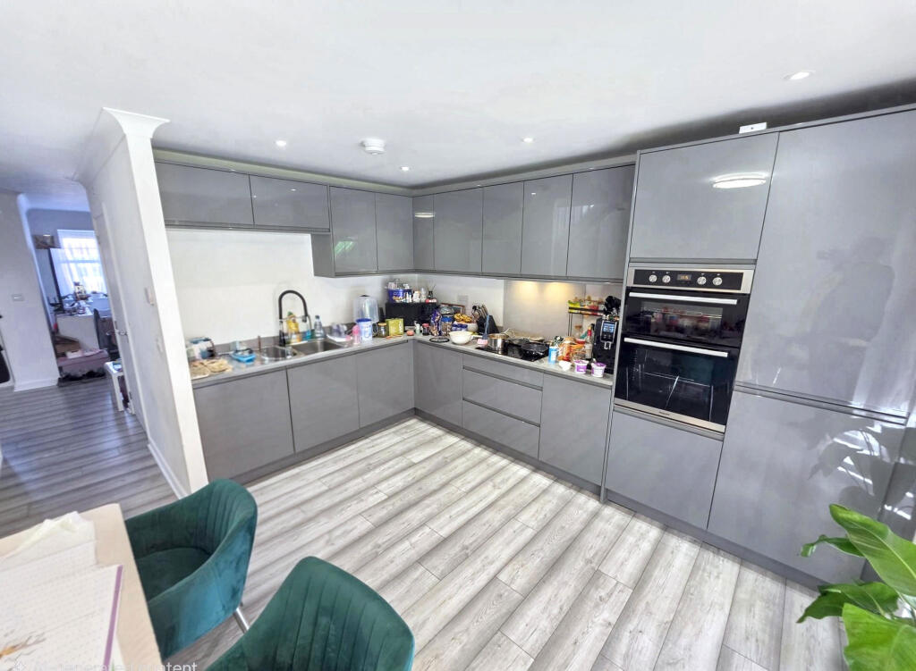 House in Sunderland - View 4