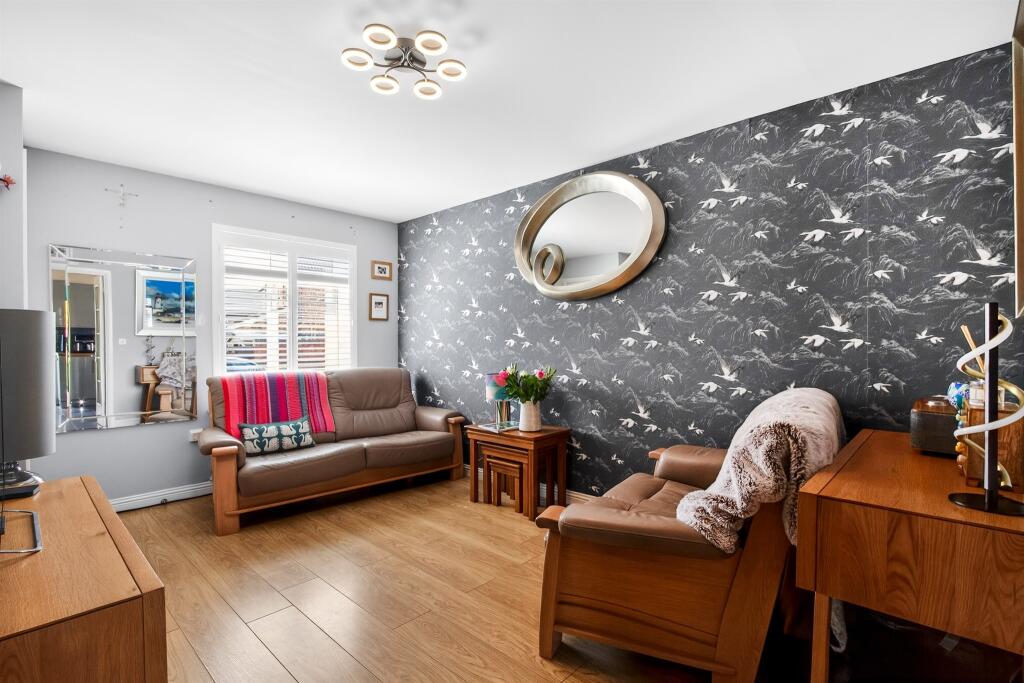 House in Glasgow - View 2