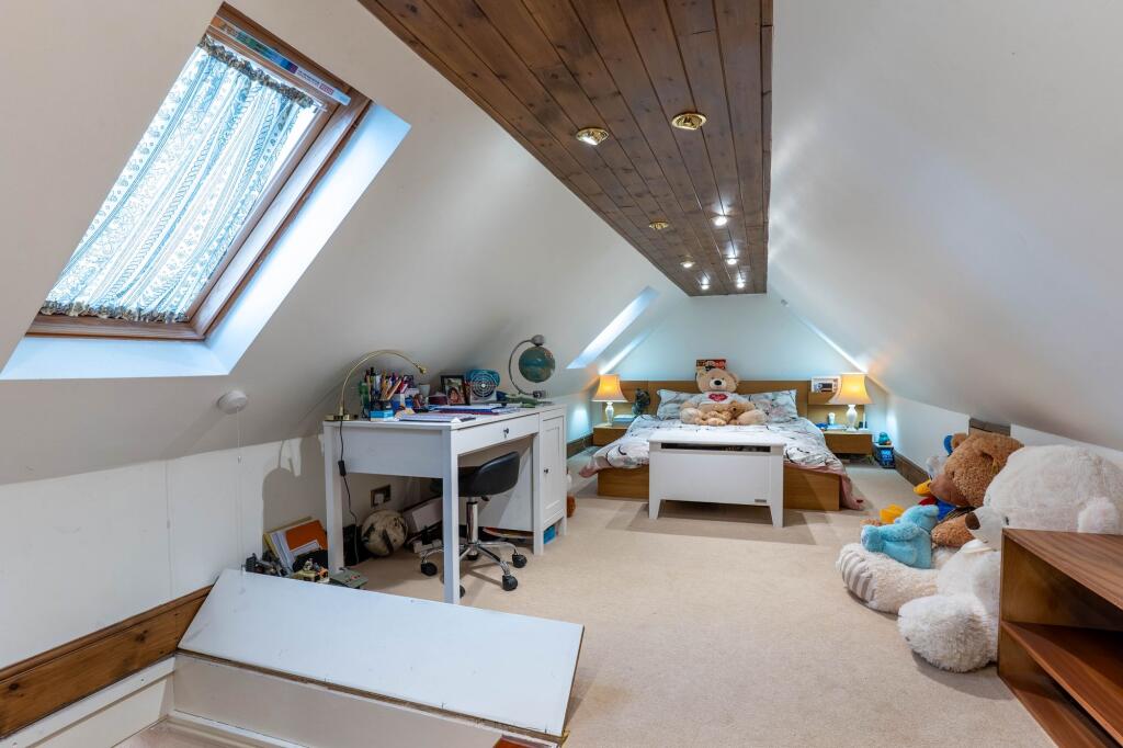 Additional image 23 of Birmingham Road, Marlbrook, B61