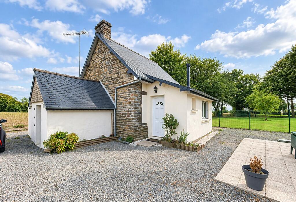 Main image of property: Le Mesnillard, Normandie, 50600, France
