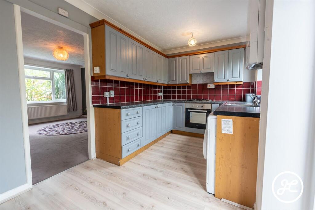 House in Taunton - View 5