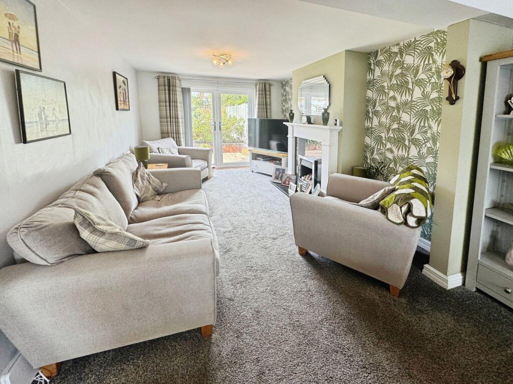 House in Sandwell, West Midlands - View 2