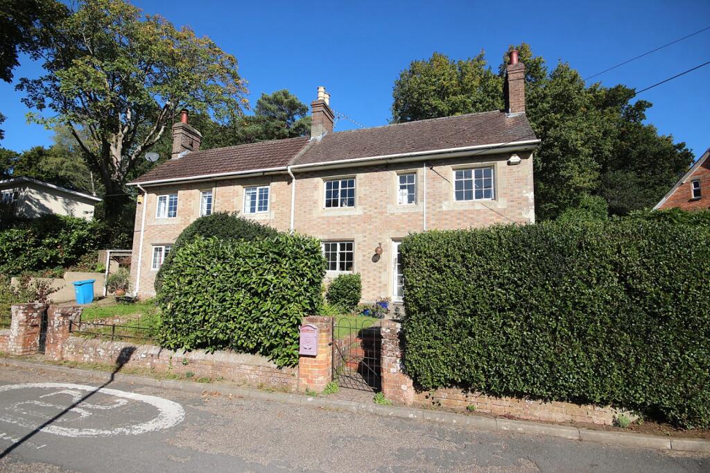 Main image of property: Charborough Road, Broadstone, Dorset, BH18