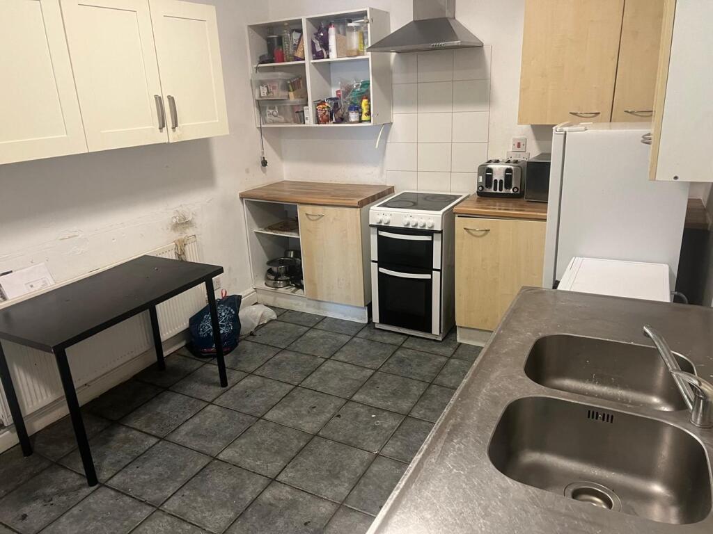 Additional image 7 of Bearwood Rd - 5 Bed HMO + 2 x Studio Flats , Smethwick, B66