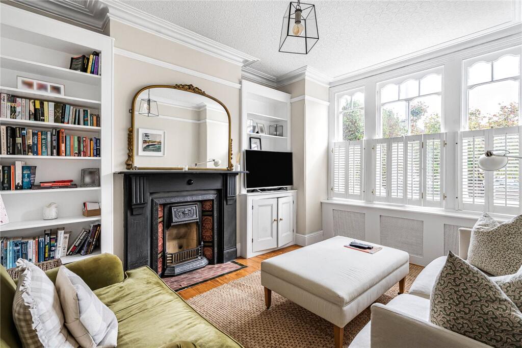 Main image of property: Replingham Road, London, SW18