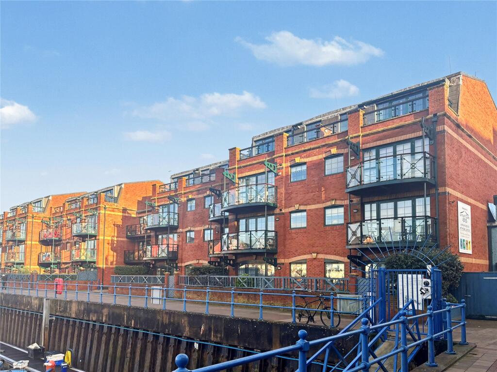 Main image of property: Victoria Road, Exmouth, Devon