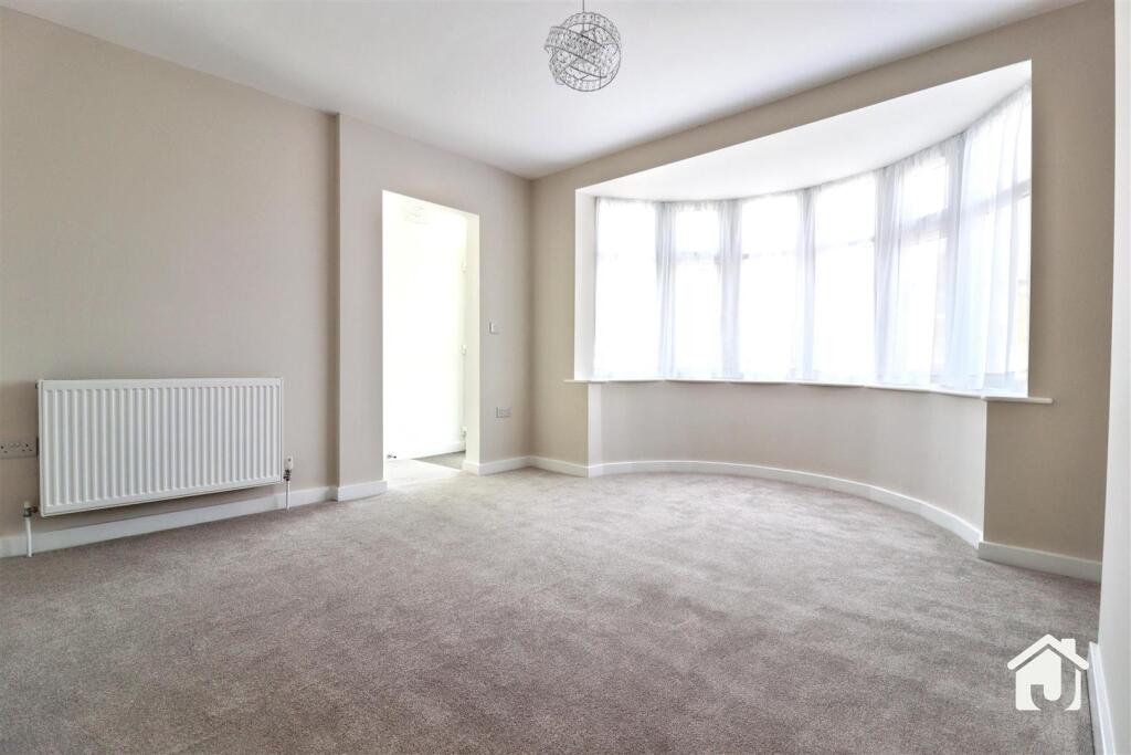 House in Blaby, Thorpe Astley, Braunstone - More