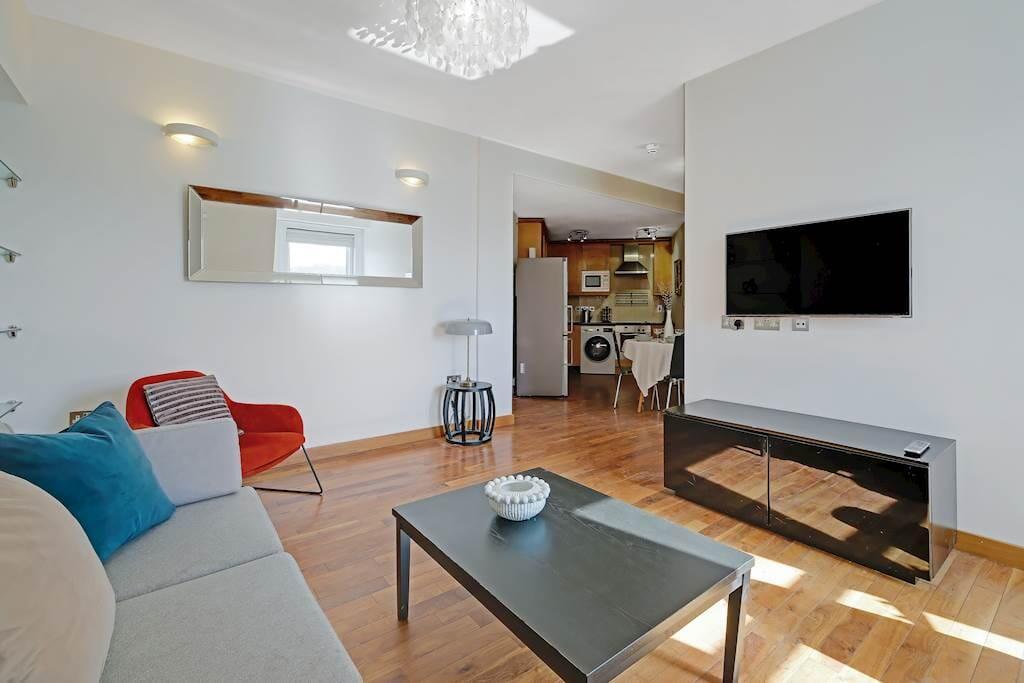 Apartment in London, City of Westminster - View 3