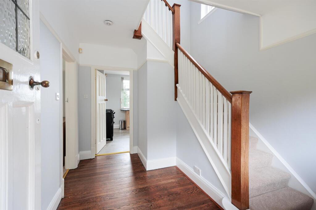 House in High Peak, Buxton - View 5