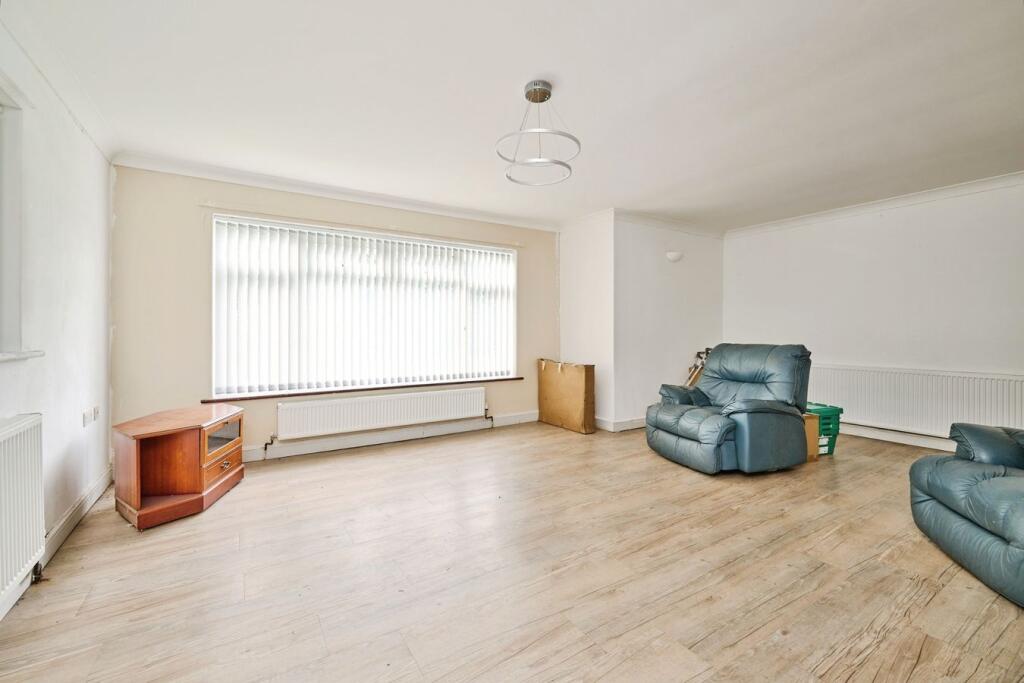House in Peterborough - View 4