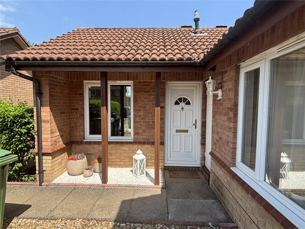 Main image of property: Bottesford Close, Emerson Valley, Milton Keynes, Buckinghamshire, MK4