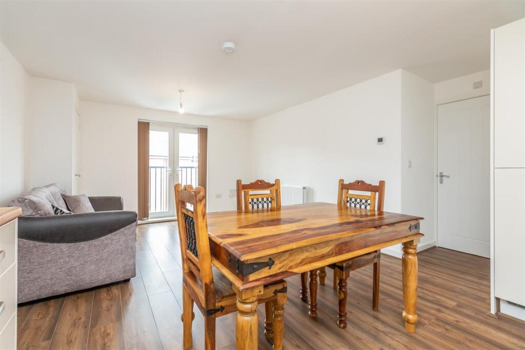 Apartment in Birmingham - More