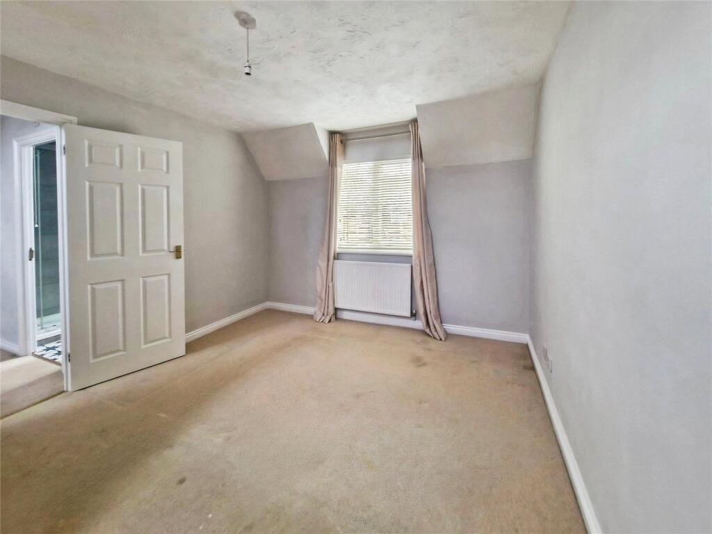 House in Norwich - More