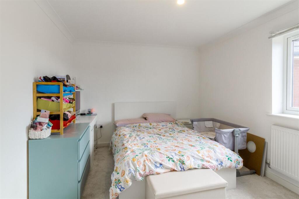 Apartment in Wellingborough, Burrow's Bush - More