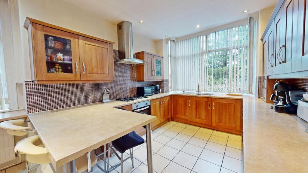 Firs Road, Bolton, BL5 photo 3