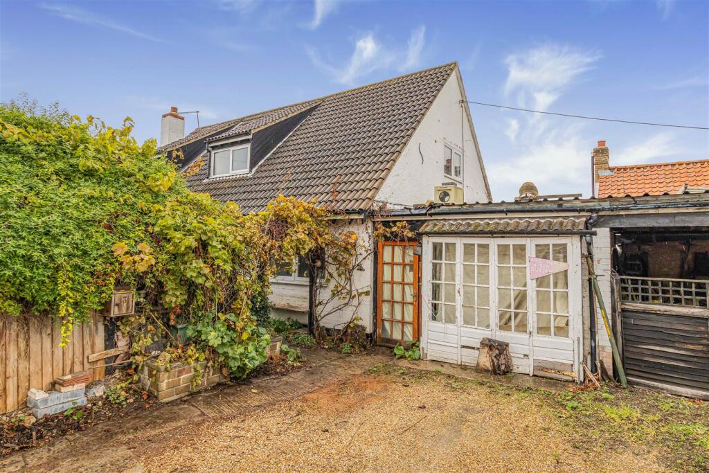 Main image of property: Pantile Lane, Burwell