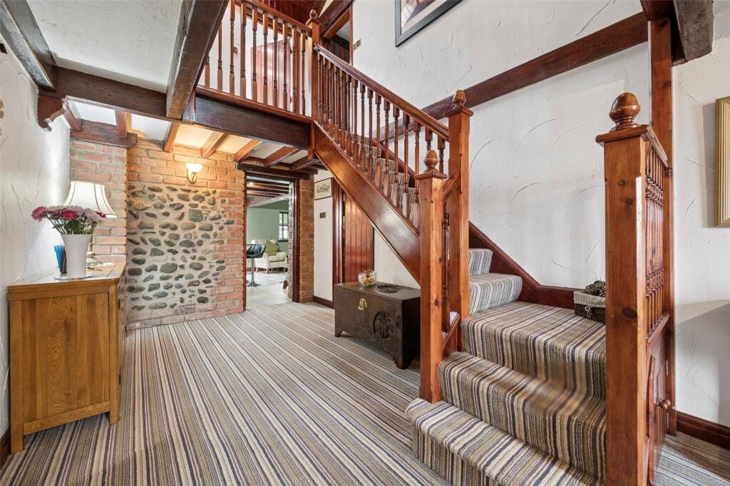 House in Preston - View 2