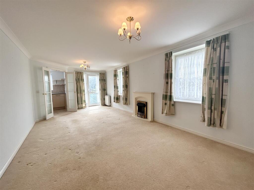 Apartment in Thanet, Cliftonville West, Cliftonville - View 3