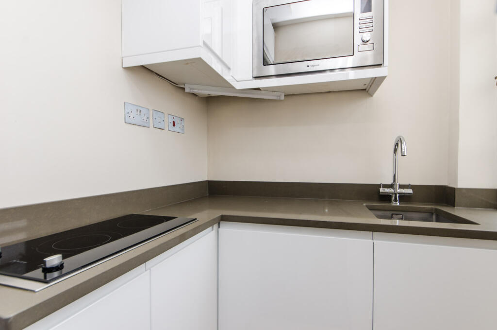 Studio flat for rent