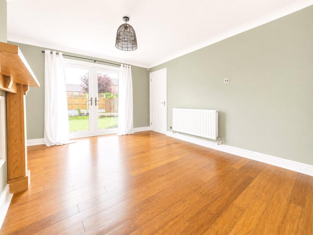 House in Wirral, Liverpool City Region - View 3