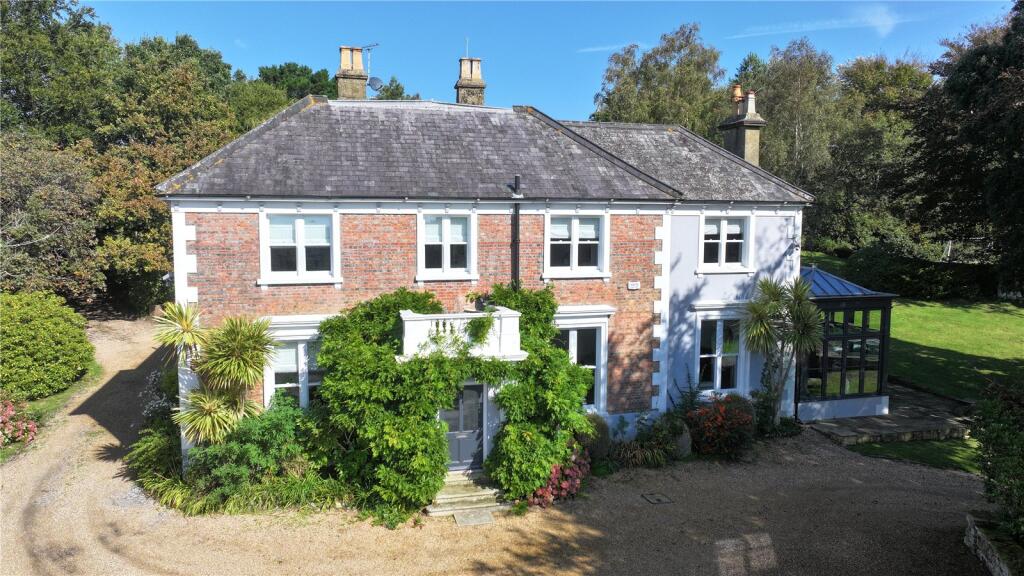 Main image of property: Crowhurst Road, Catsfield, Battle, TN33