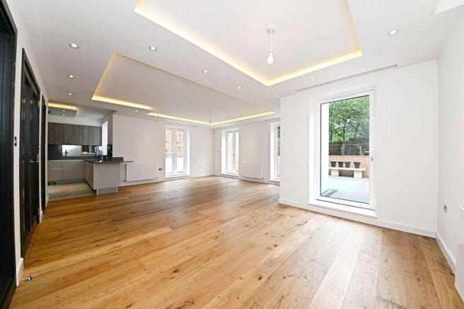 Main image of property: Langton Court, 37 Parson Street, London, NW4