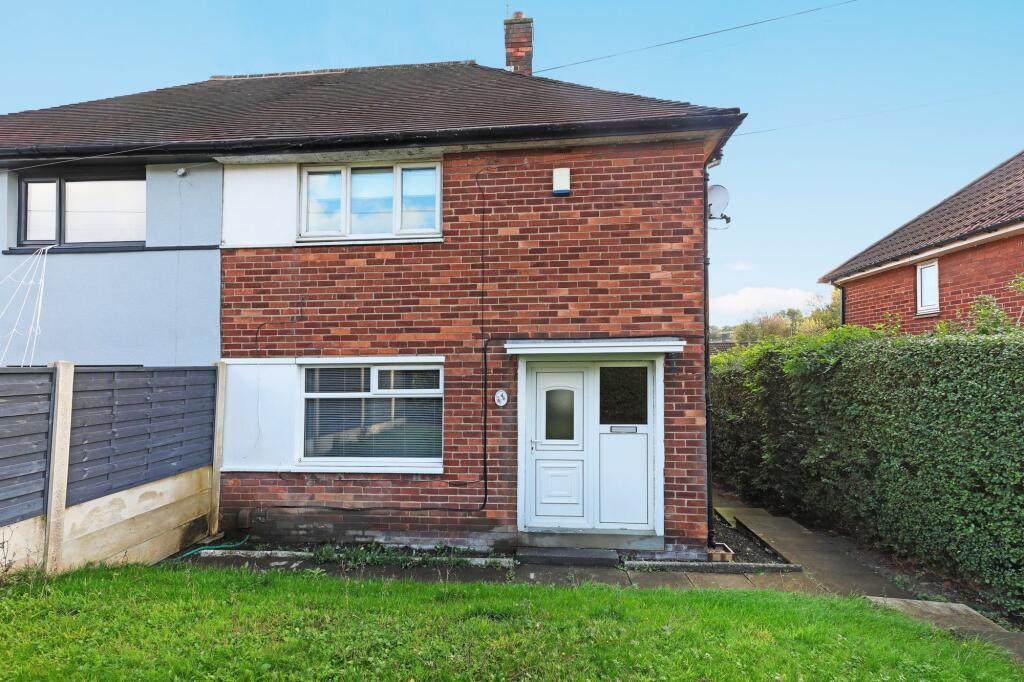 2-bed semi-detached on Springbank Road, Morley, LS27, £190,000
