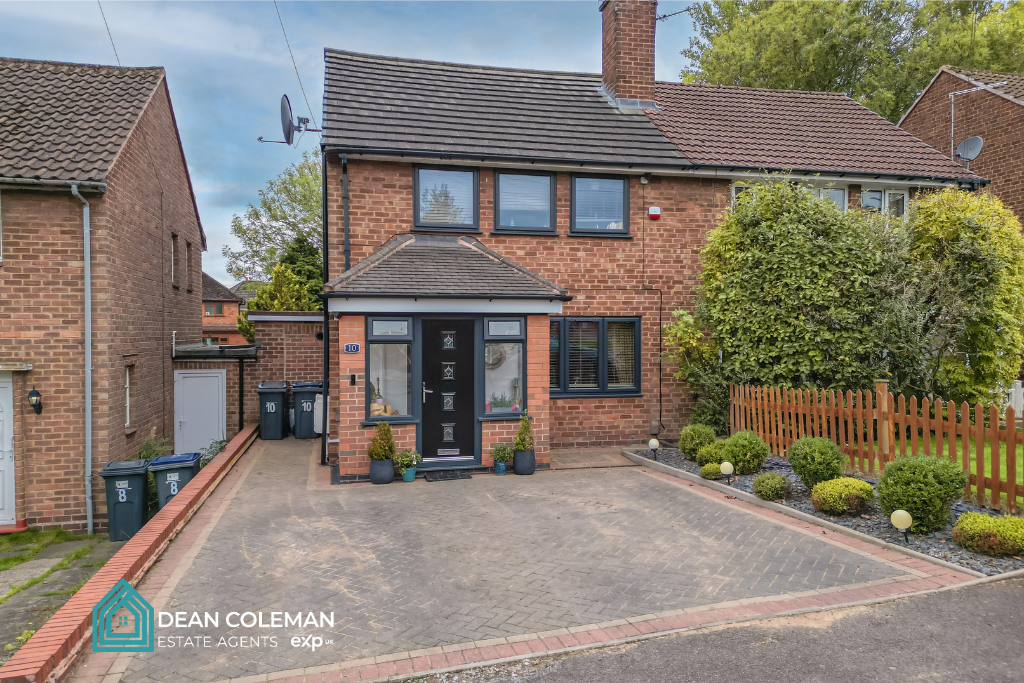 Main image of property: Greenslade Croft, Northfield, B31 2RS