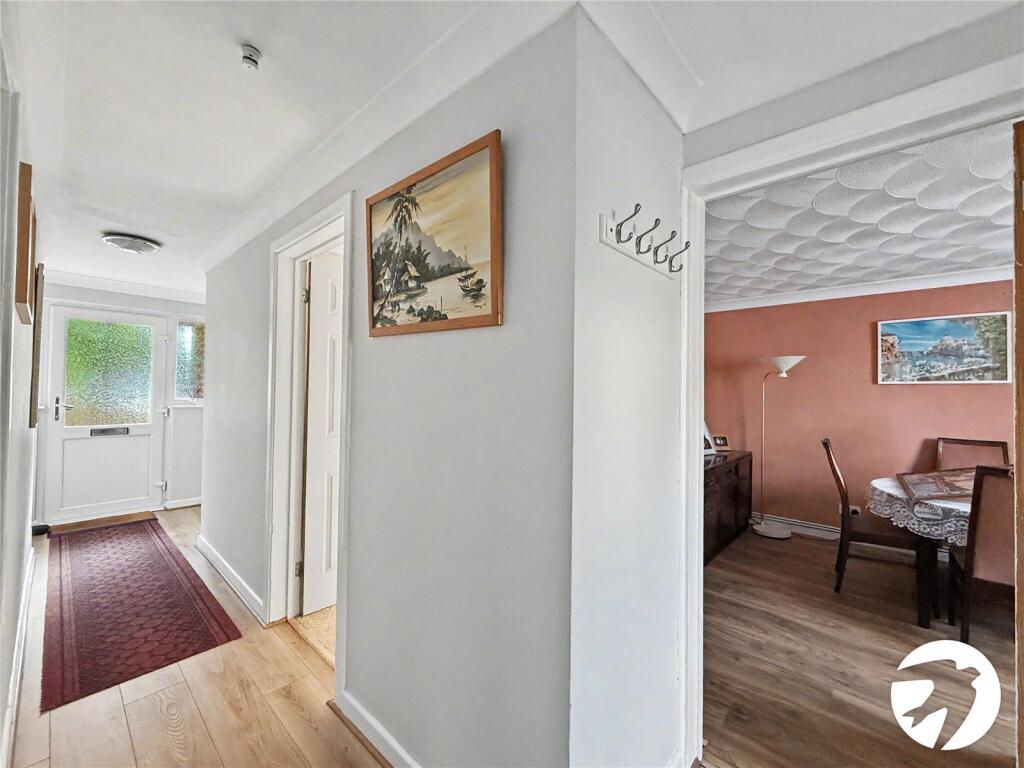 Apartment in Chatham, Medway - View 5