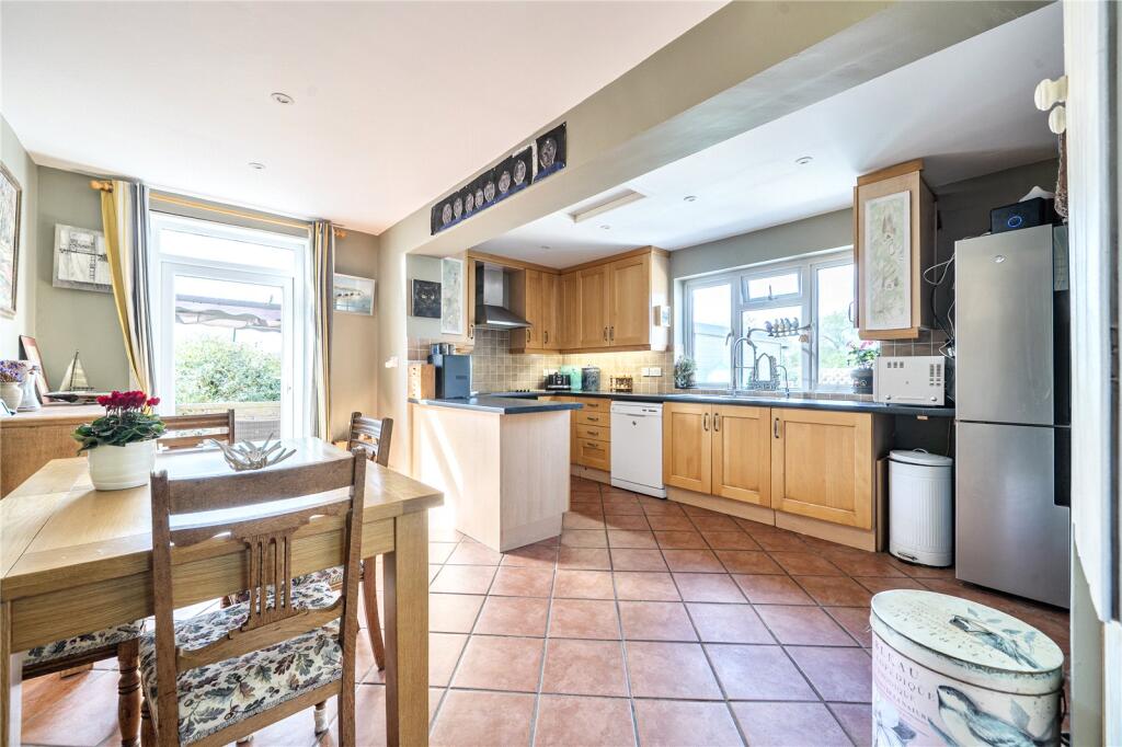 House in Taunton - View 5