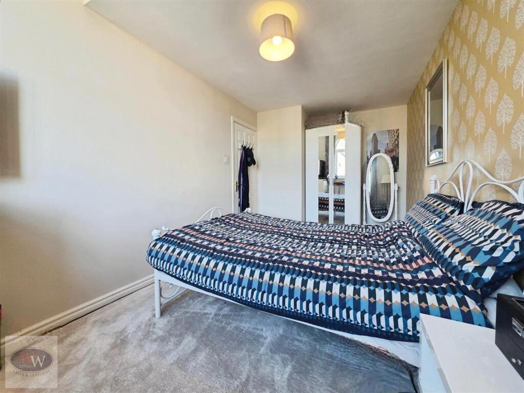 Additional image 21 of Oakleigh View, Baildon, BD17 5TP