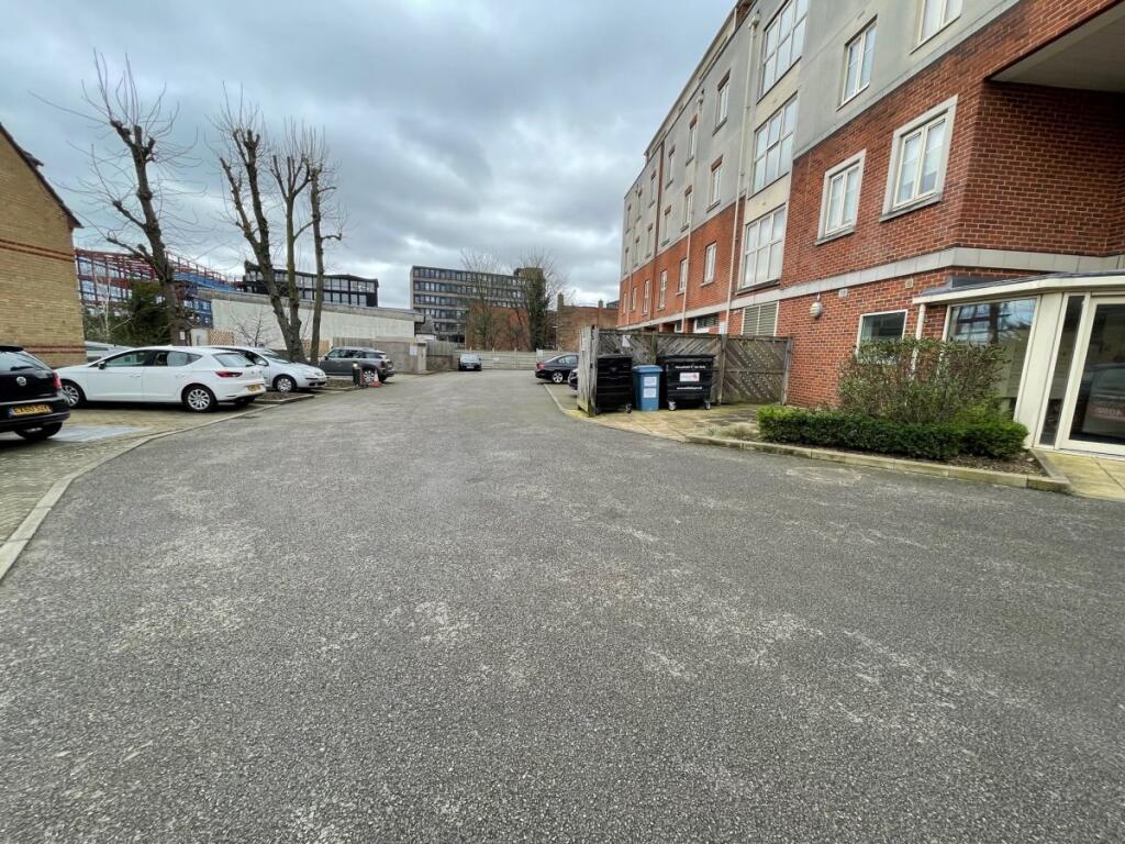 Property photo 11