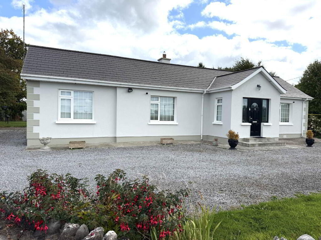 Main image of property: Lacka, Birr, Carrig