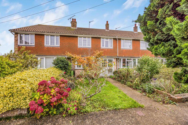 3-bed terraced on Highland Road, Emsworth, £330,000