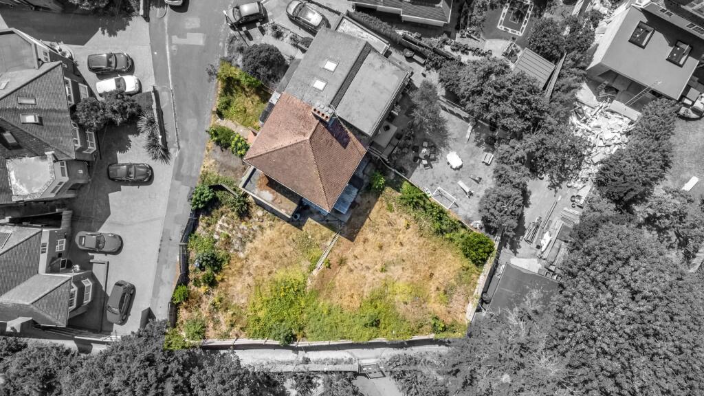 House in Brighton, Patcham, Hollingbury - View 3