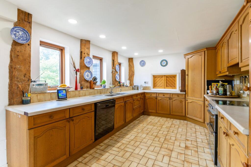 House in South Oxfordshire, Coscote, East Hagbourne - More