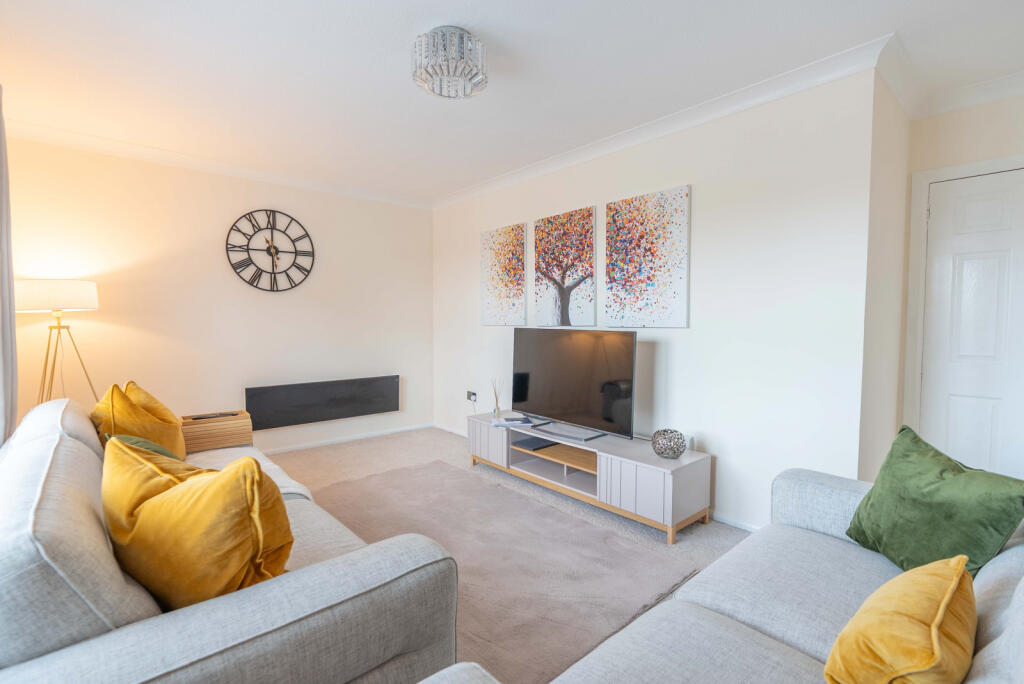 Apartment in Motherwell, North Lanarkshire - View 3