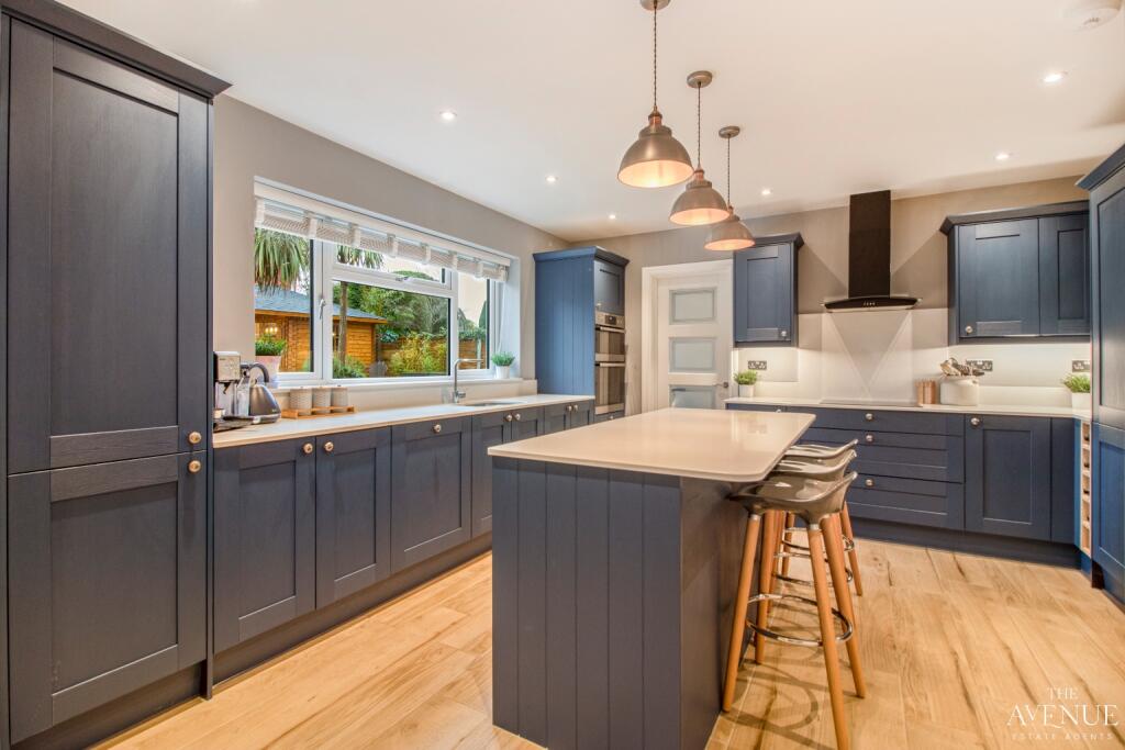 House in Lichfield, Boley Park - More